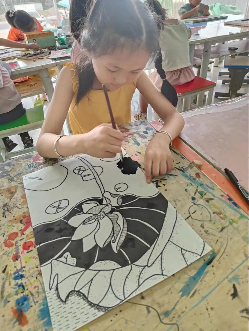 畫畫如何培養(yǎng)自信？從技術(shù)培訓(xùn)到個(gè)人成長的蛻變之旅